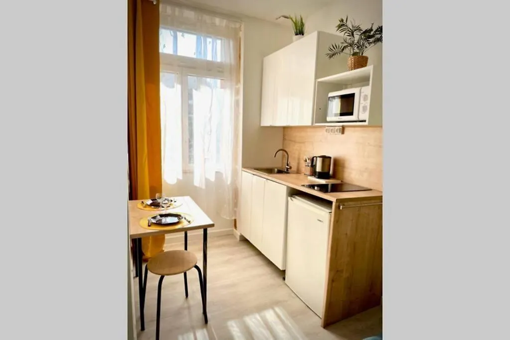 Studio Vaise 3 Centre A Lyon 69009 France